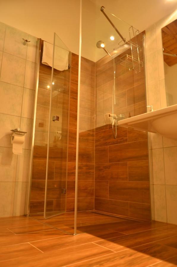 Hotel Na Statku Mirosov Mirosov  Extérieur photo